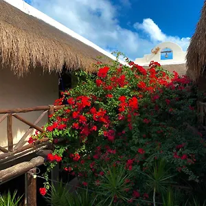 3* Hotel Lo Nuestro Petit